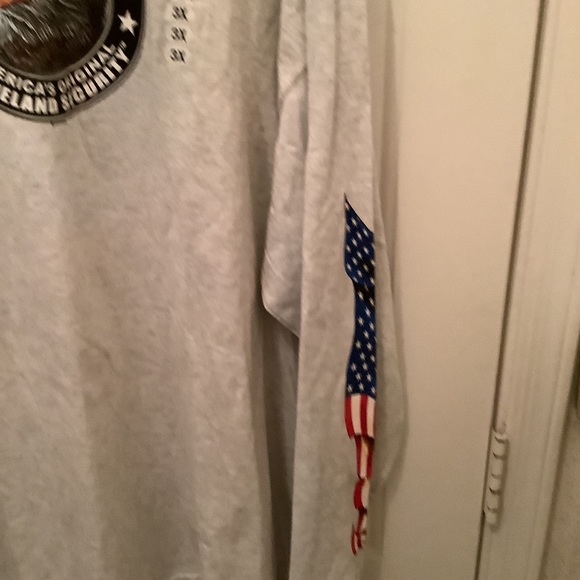 2nd amend shirt 2XL - Picture 3 of 5